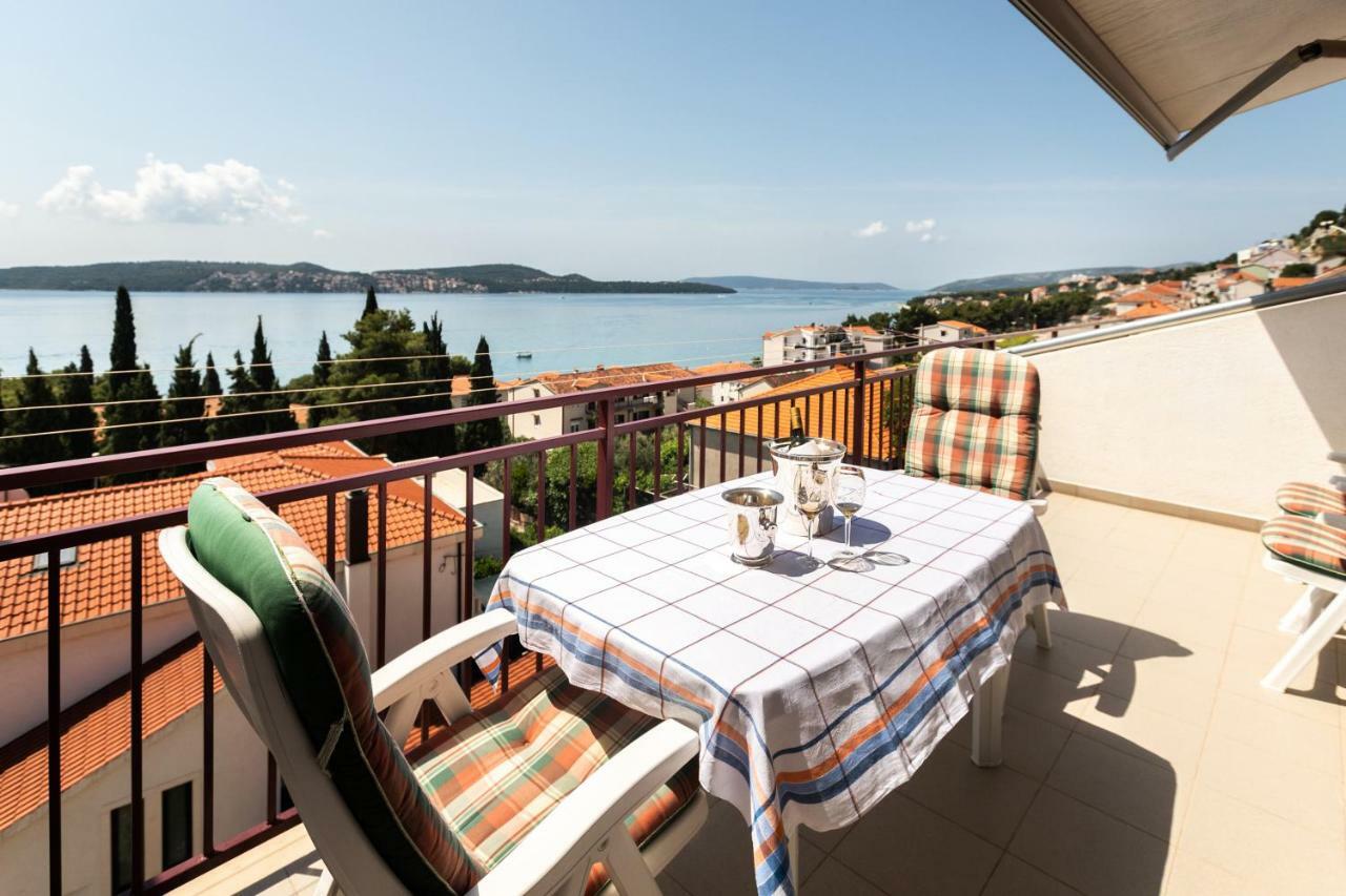 Apartamento Lambrisa Trogir Exterior foto